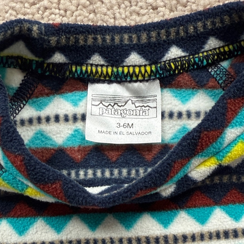 Patagonia Baby Fleece long sleeve shirt 3-6 M - Picture 2 of 2